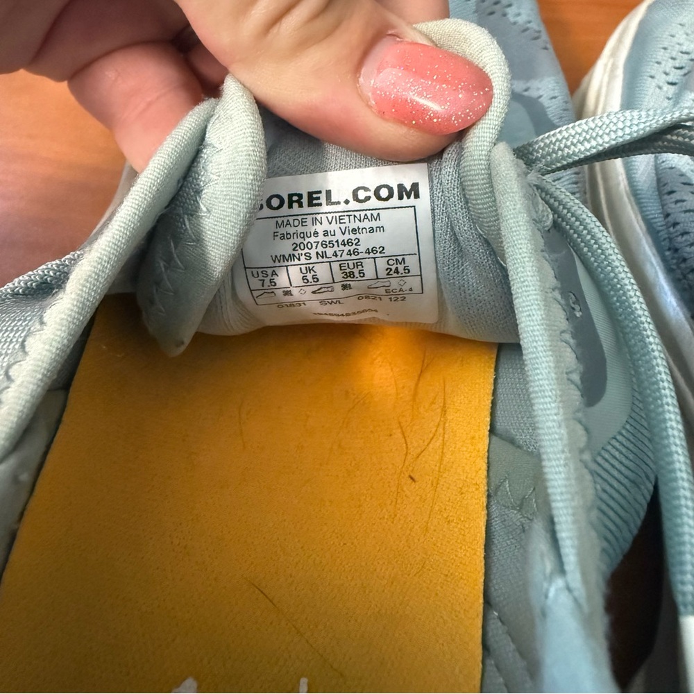 Stylish Blue Women's Sneakers - Picture 7 of 8